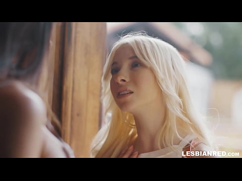 ❤️ Tagann an cailín abhaile cúpla mí ina dhiaidh sin agus itheann sí pussy a leasmham Porn ag ga.pornosexphoto.ru ❌❤