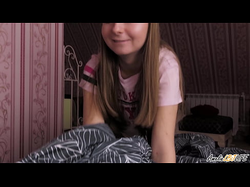❤️ Tarraingíonn Blondie BFF go domhain uirthi agus faigheann sí cum ina béal Porn ag ga.pornosexphoto.ru ❌❤